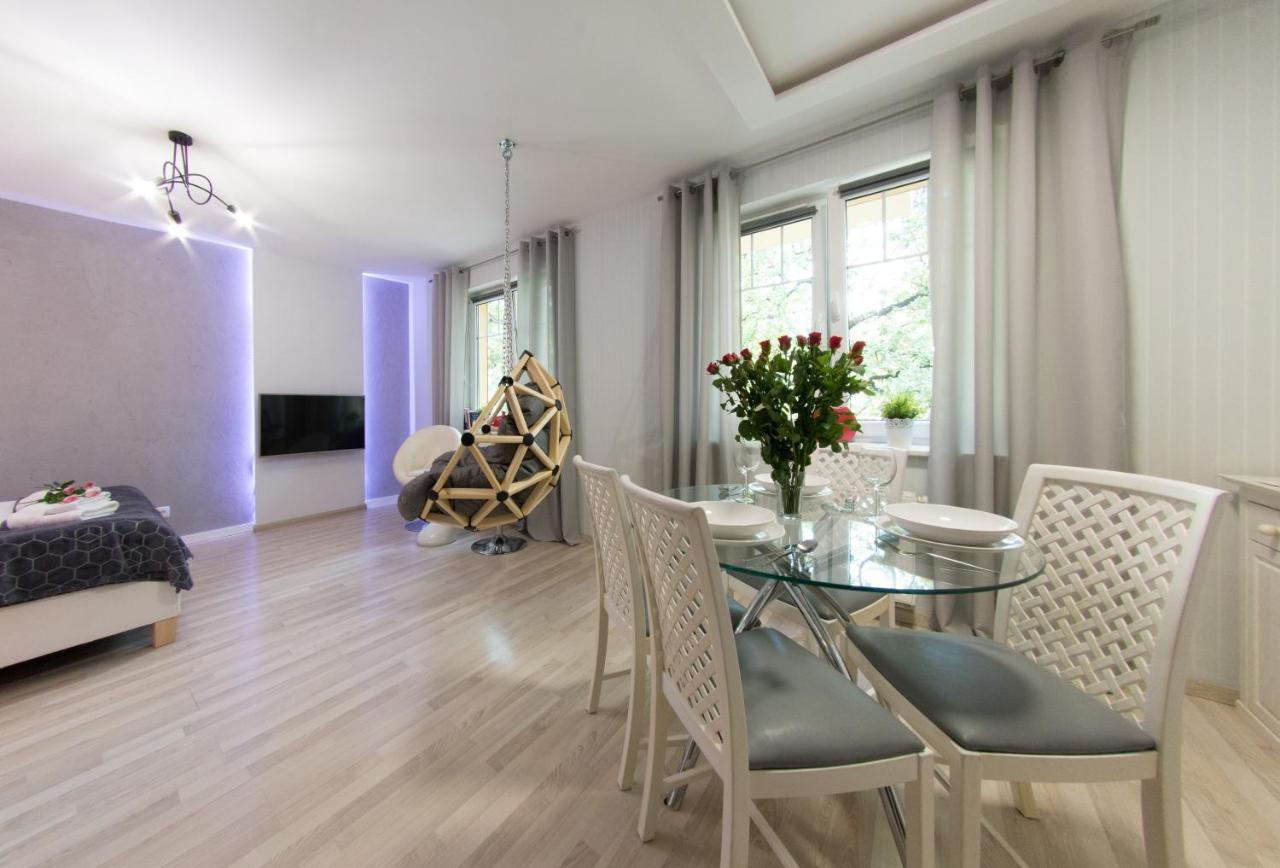 Apartamenty Hotelove Z Sauna كارباش المظهر الخارجي الصورة