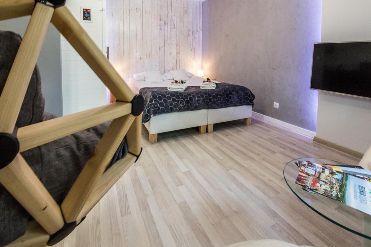 Apartamenty Hotelove Z Sauna كارباش المظهر الخارجي الصورة