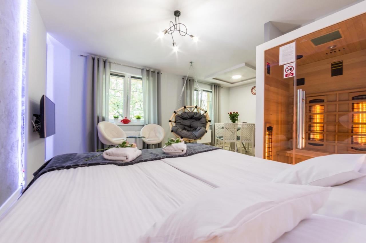 Apartamenty Hotelove Z Sauna كارباش المظهر الخارجي الصورة