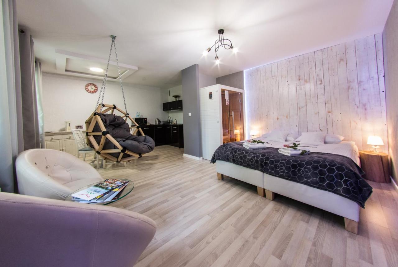 Apartamenty Hotelove Z Sauna كارباش المظهر الخارجي الصورة