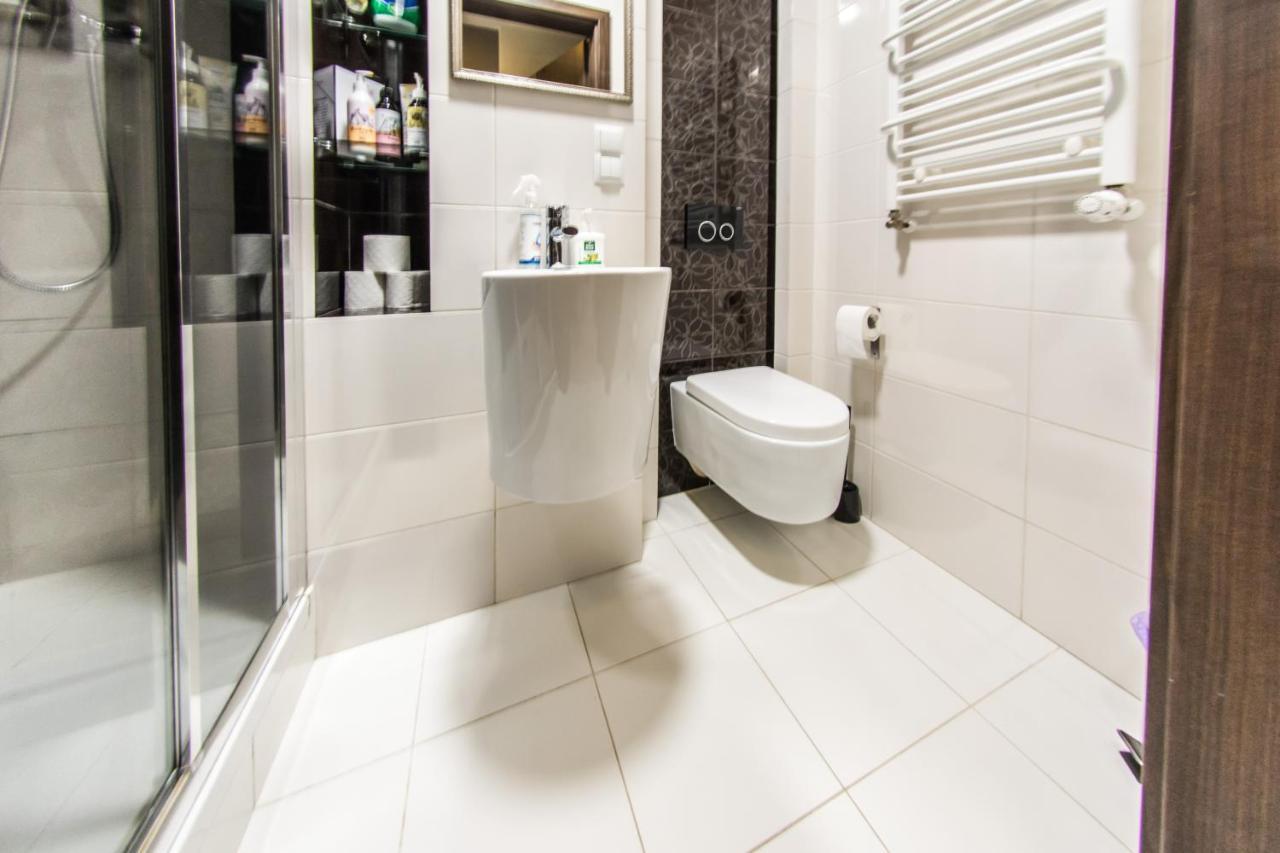 Apartamenty Hotelove Z Sauna كارباش المظهر الخارجي الصورة